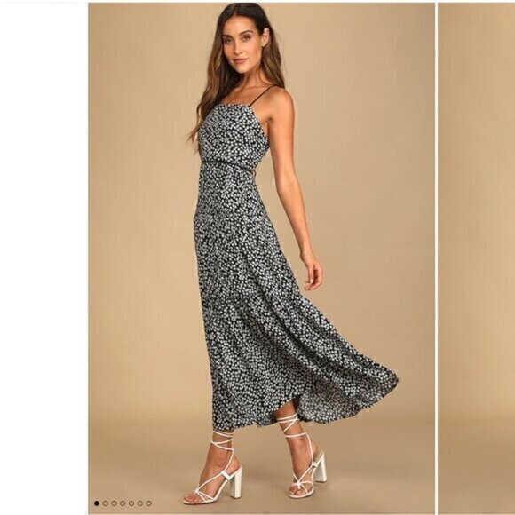 NWT Lulu's Kind Heart Black Floral Print Tiered Lace-Up Midi Dress - Picture 1 of 7